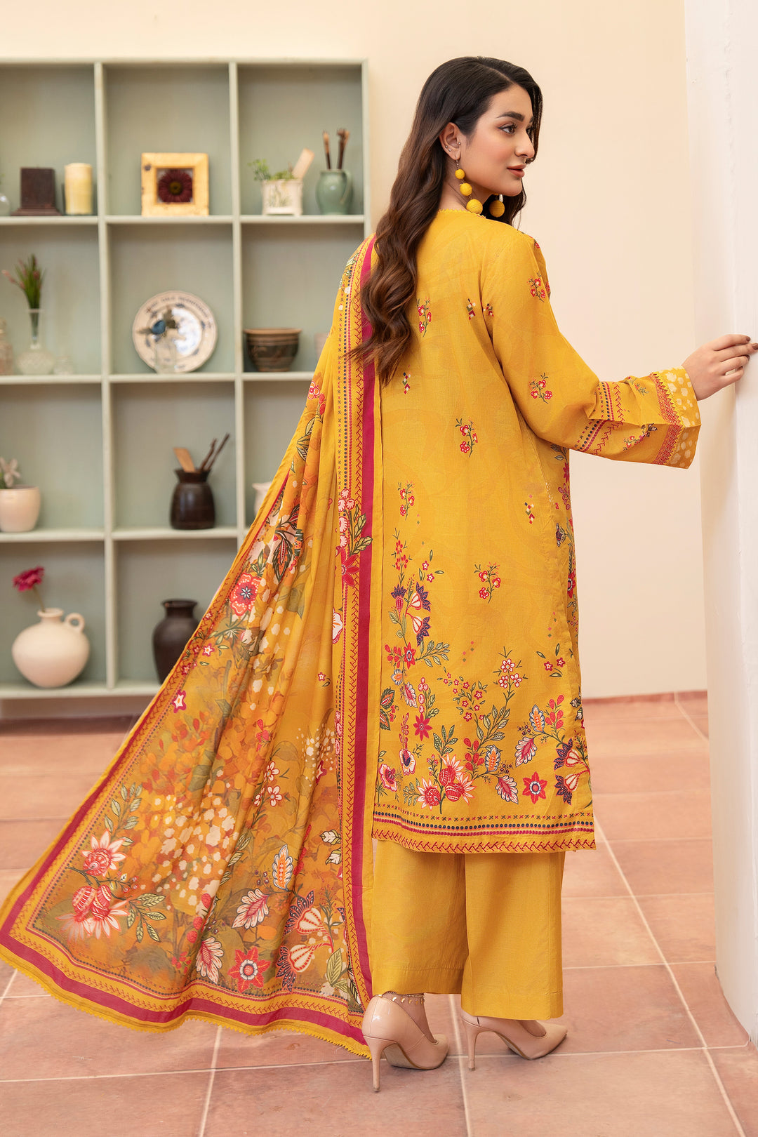 3 Piece Unstitched Turmeric Premium Lawn - SU25V15-S10 - JACQUARD CLOTHING