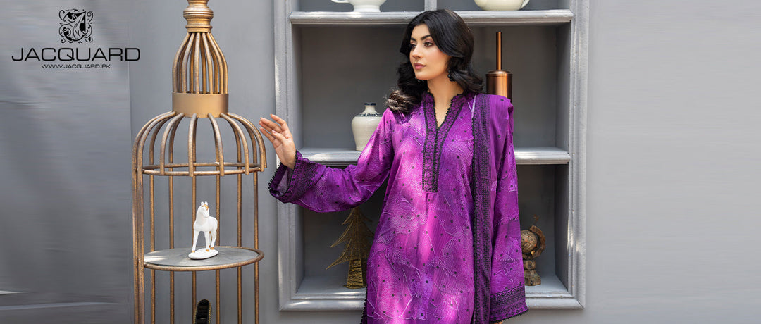 Jacquard winter suit for women