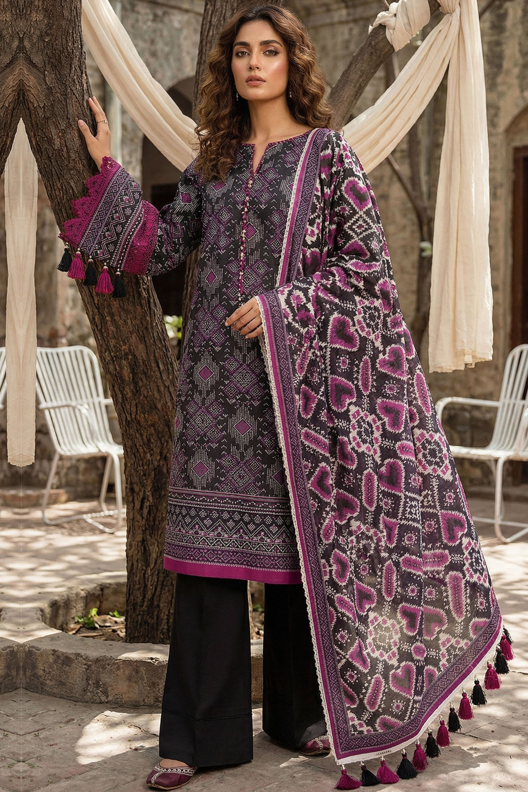 Black 3 Piece Unstitched Premium Printed Lawn