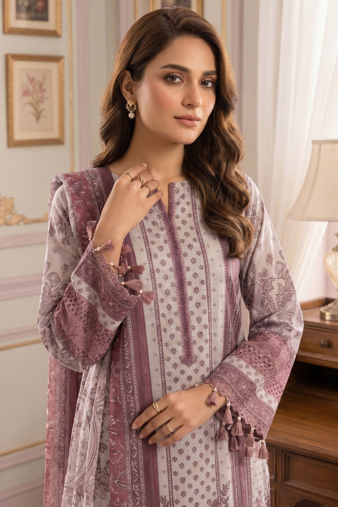 Clam Shell 3 Piece Unstitched Premium Printed Lawn