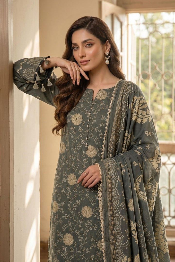 Green 3 Piece Unstitched Premium Printed Lawn