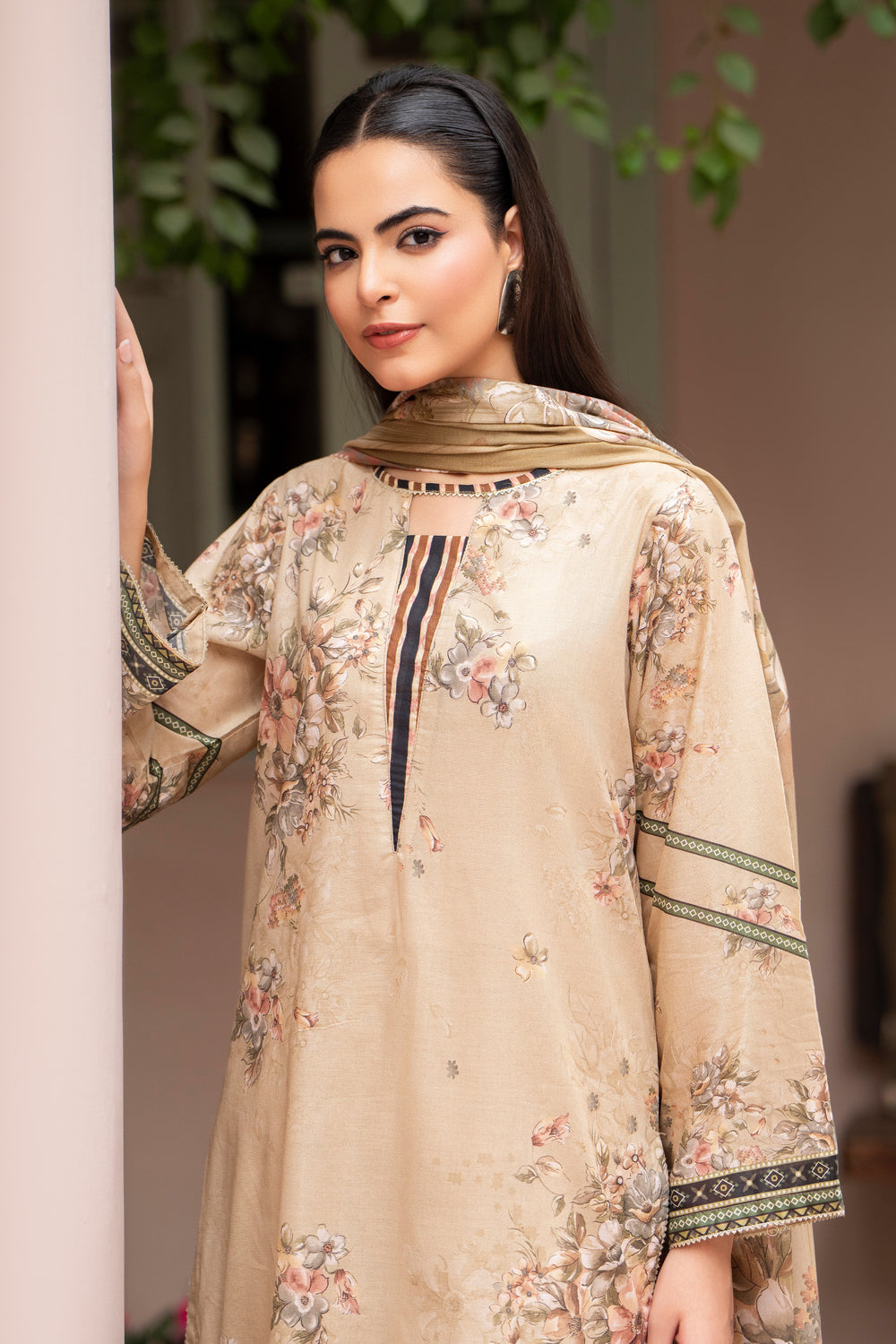 3 Pcs Unstitched Beige Lawn - SU25V24-S6- JACQUARD CLOTHING