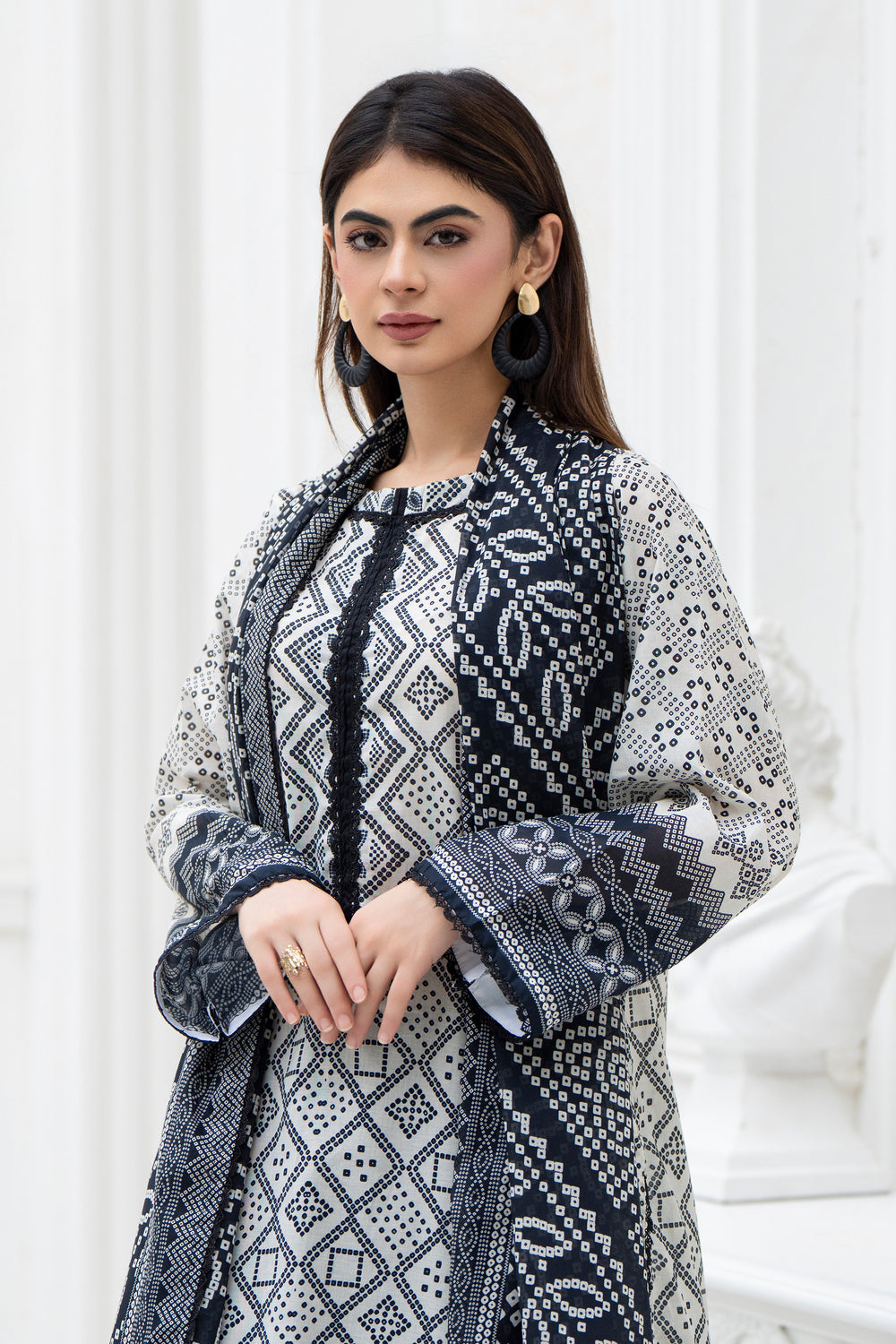 3 Pcs Unstitched Black Lawn - SU25V28-S7 - JACQUARD CLOTHING