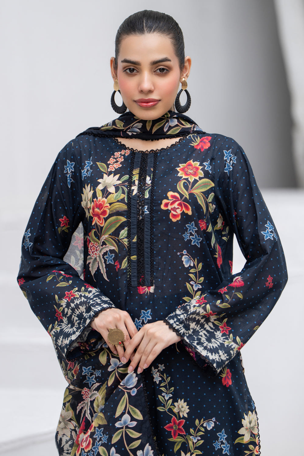 3 Pcs Unstitched Black Lawn - SU25V29-S9 - JACQUARD CLOTHING