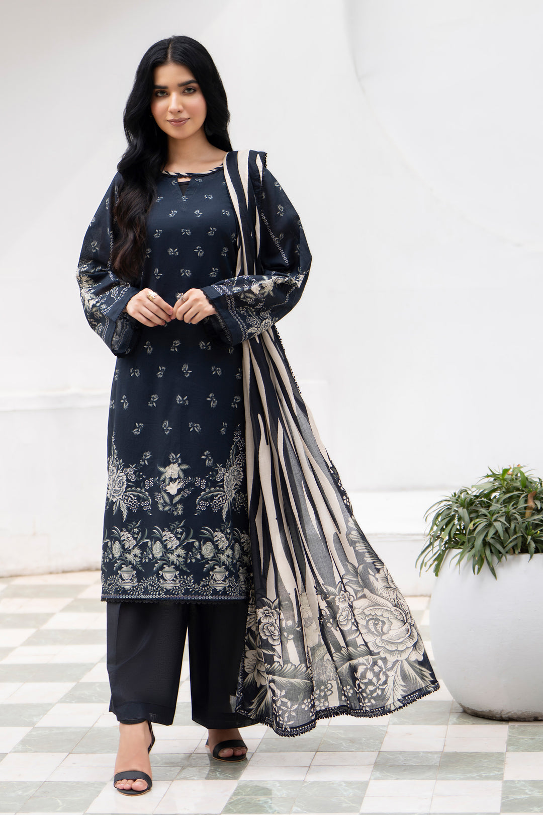 3 Pcs Unstitched Black Premium Lawn - SU25V32-S7 - JACQUARD CLOTHING
