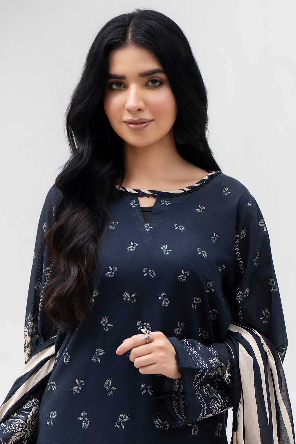 3 Pcs Unstitched Black Premium Lawn - SU25V32-S7 - JACQUARD CLOTHING
