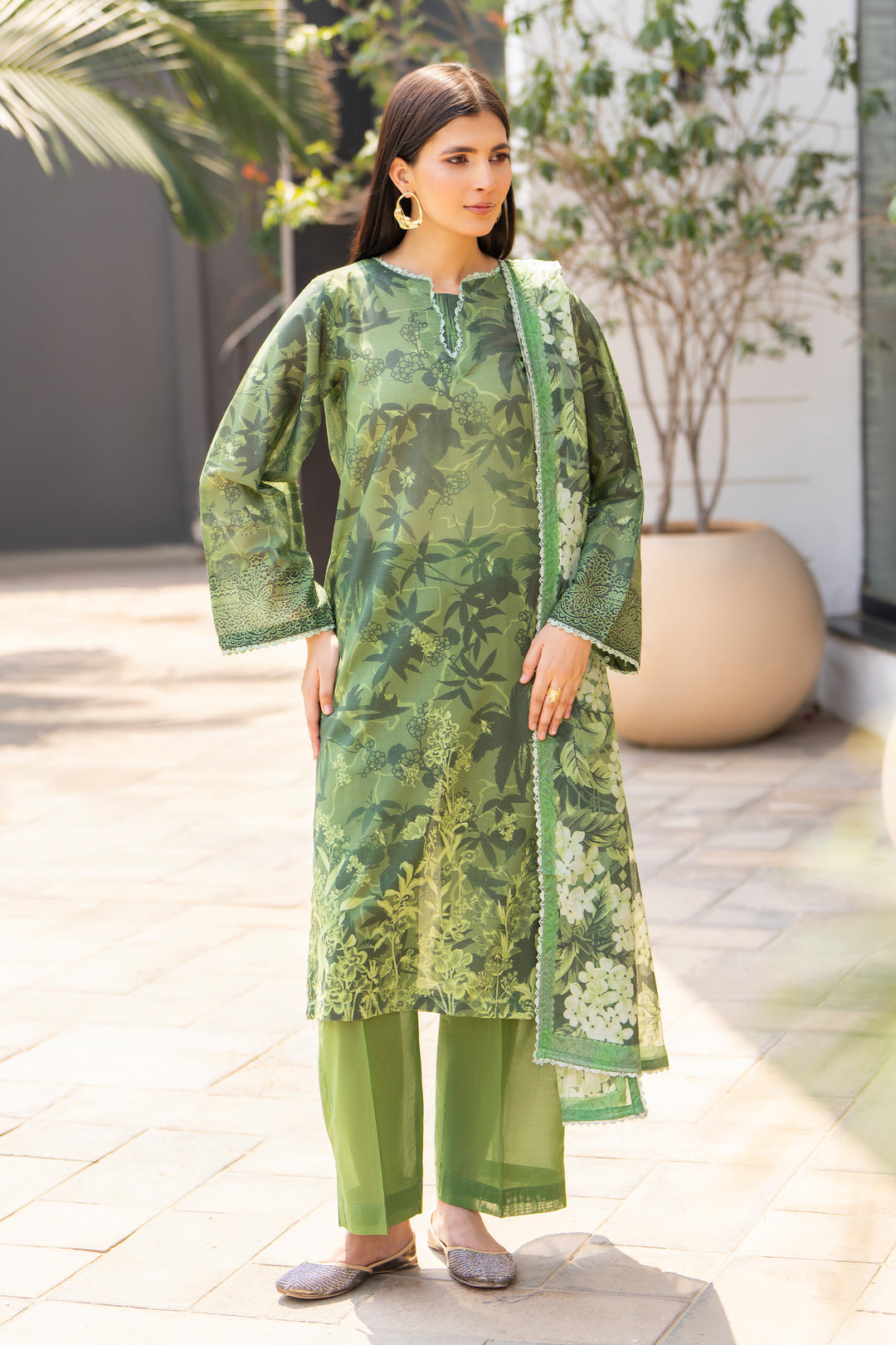 3 Pcs Unstitched Green Lawn - SU25V17-S3 - JACQUARD CLOTHING