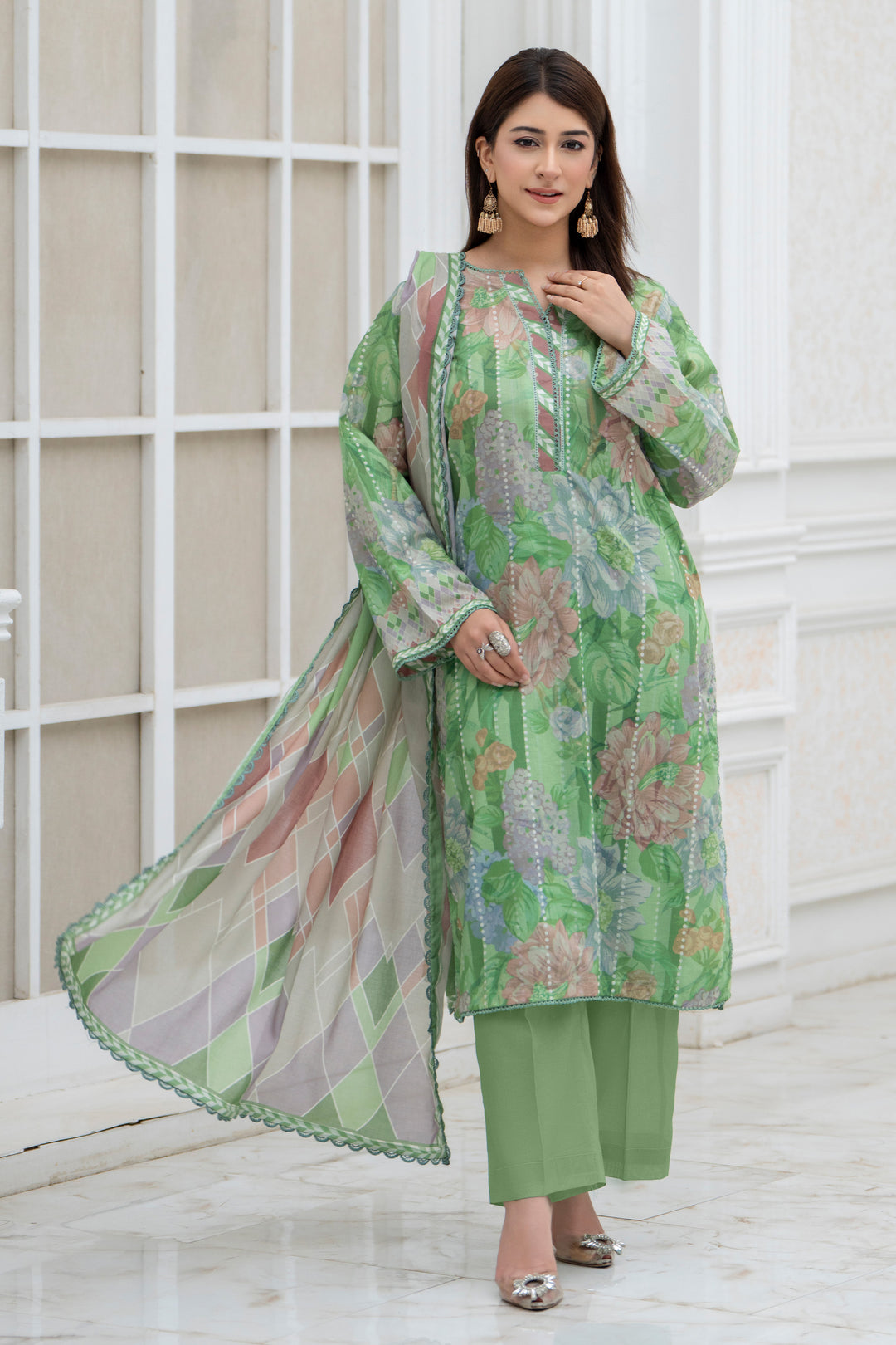 3 Pcs Unstitched Green Lawn - SU25V30-S10 - JACQUARD CLOTHING
