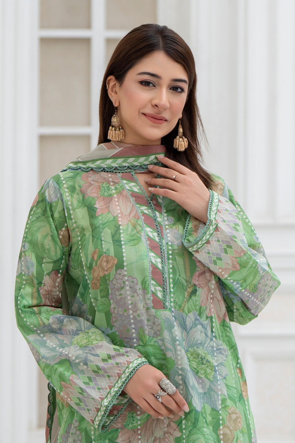3 Pcs Unstitched Green Lawn - SU25V30-S10 - JACQUARD CLOTHING