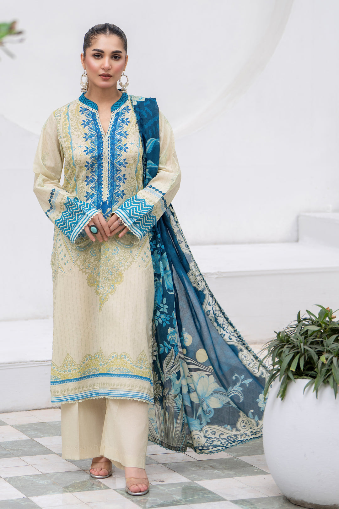 3 Pcs Unstitched Ivory Premium Lawn - SU25V31-S2 - JACQUARD CLOTHING