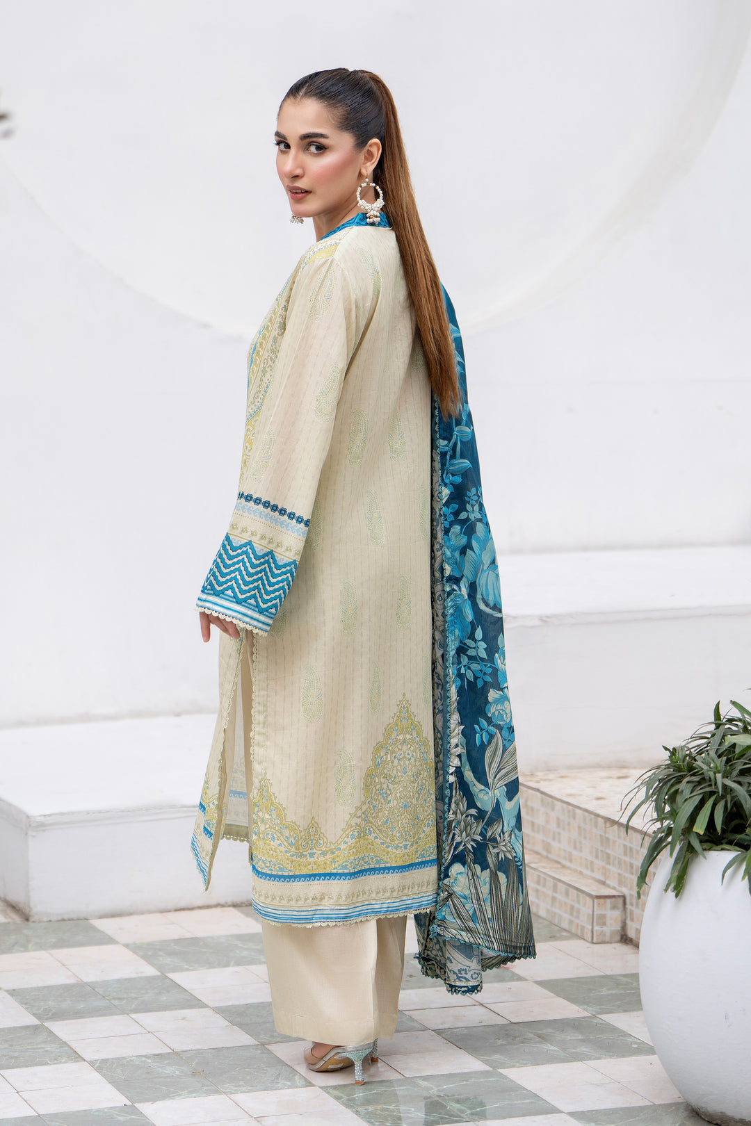 3 Pcs Unstitched Ivory Premium Lawn - SU25V31-S2 - JACQUARD CLOTHING