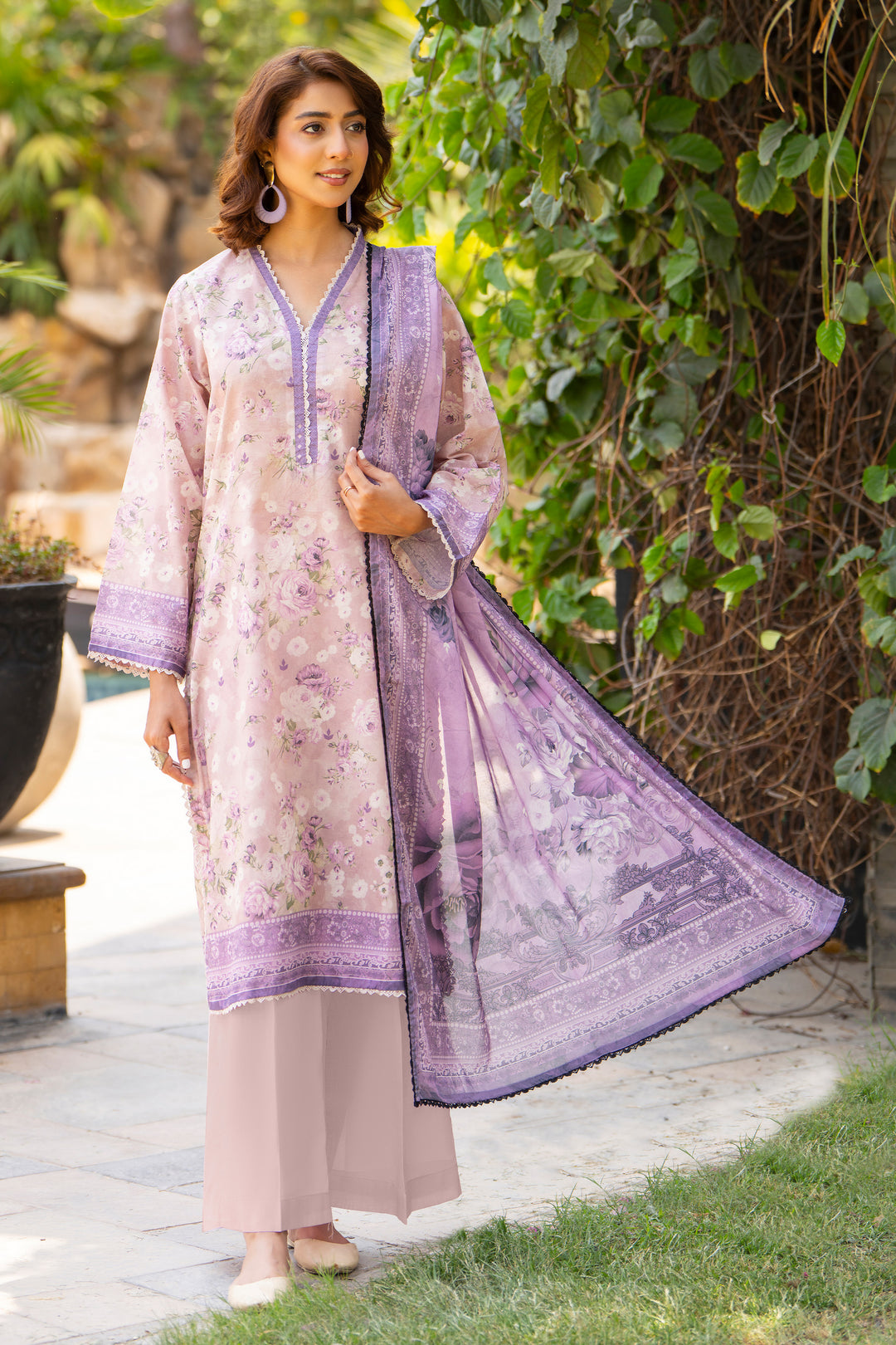 3 Pcs Unstitched Lilac Lawn - SU25V17-S8 - JACQUARD CLOTHING