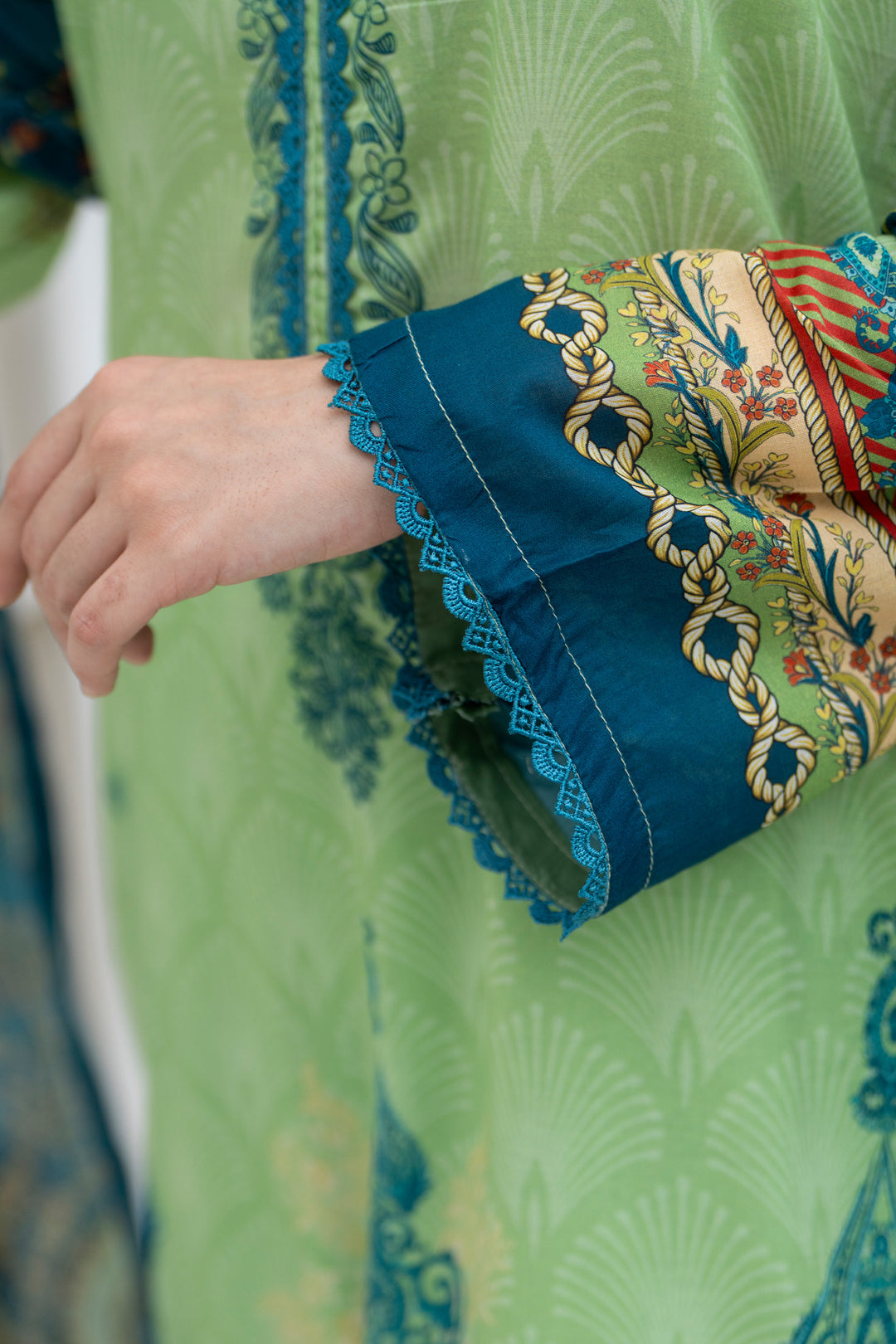 3 Pcs Unstitched Mint Green Lawn - SU25V28-S9 - JACQUARD CLOTHING