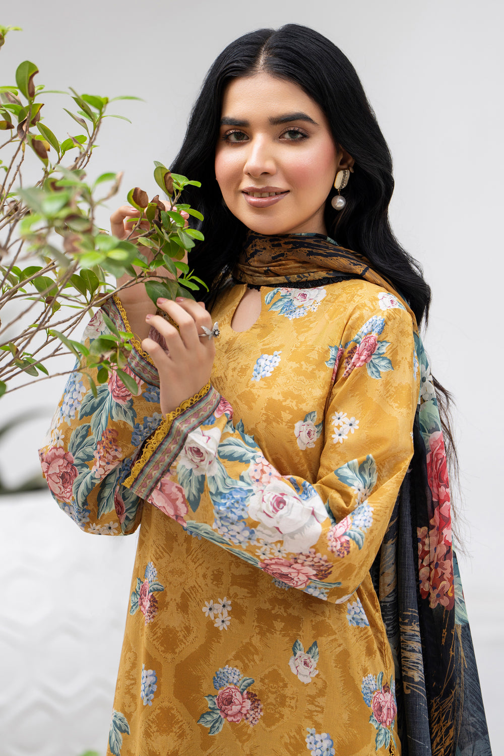 3 Pcs Unstitched Mustard Premium Lawn - SU25V32-S1 - JACQUARD CLOTHING