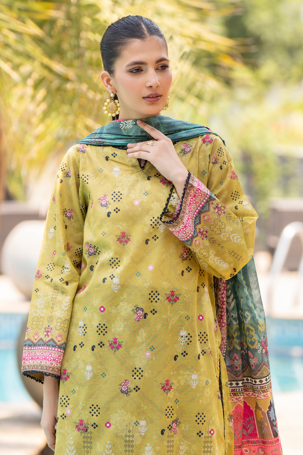 3 Pcs Unstitched Olive Lawn - SU25V16-S5 - JACQUARD CLOTHING