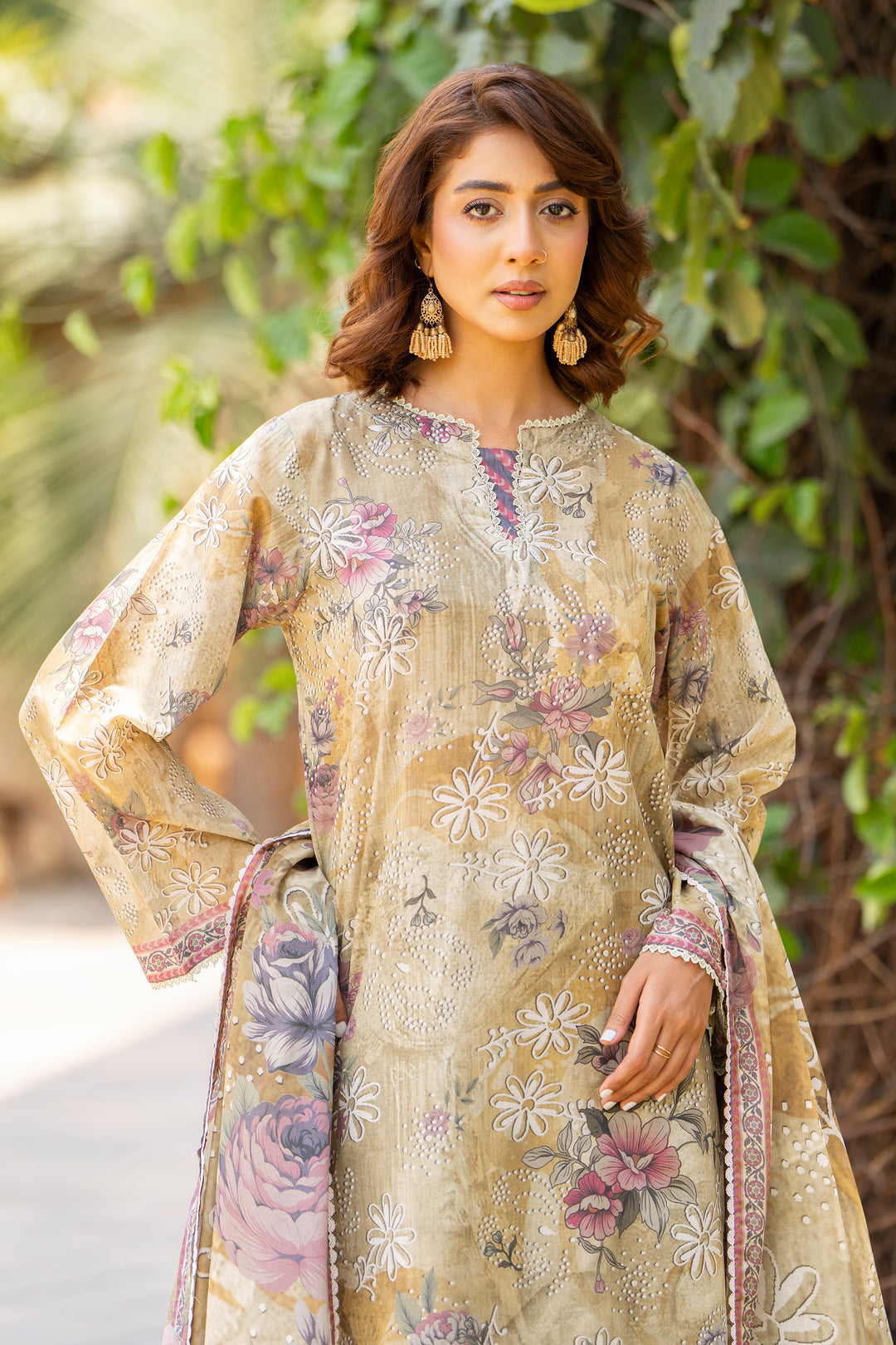 3 Pcs Unstitched Olive Lawn - SU25V16-S1 - JACQUARD CLOTHING