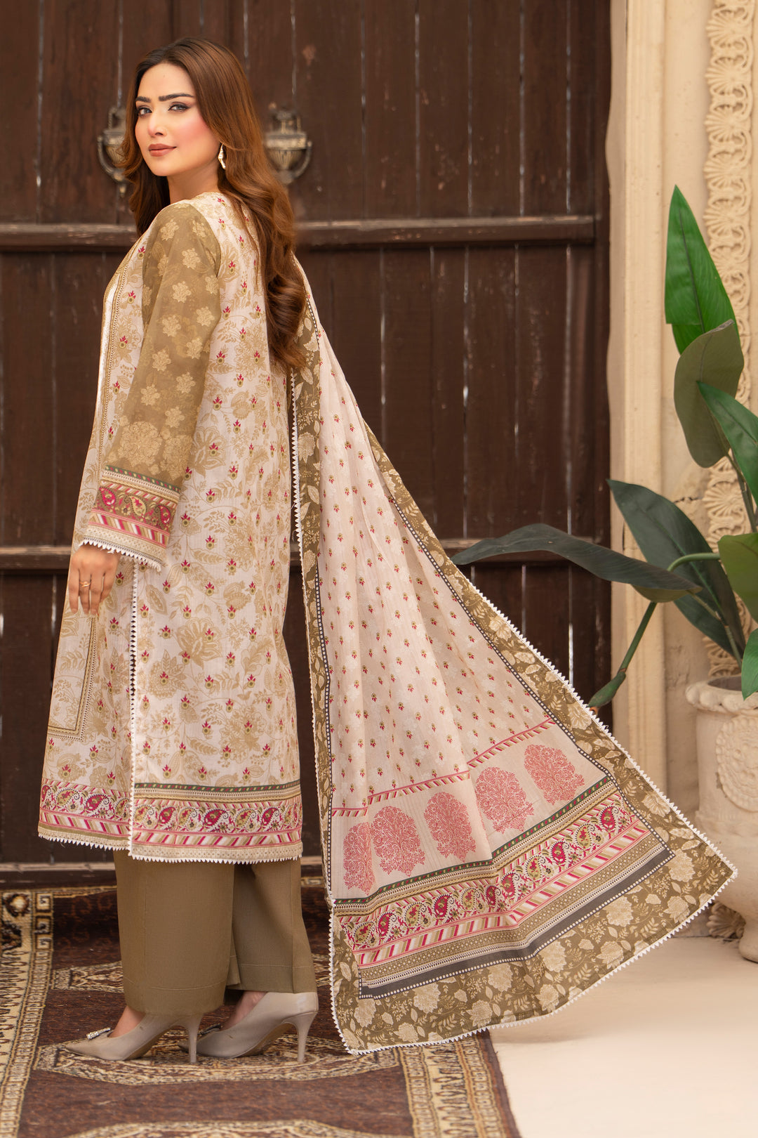 3 Pcs Unstitched Olive Lawn - SU25V20-S1 - JACQUARD CLOTHING