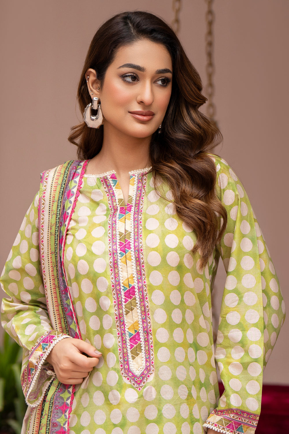 3 Pcs Unstitched Olive Lawn - SU25V24-S9 - JACQUARD CLOTHING