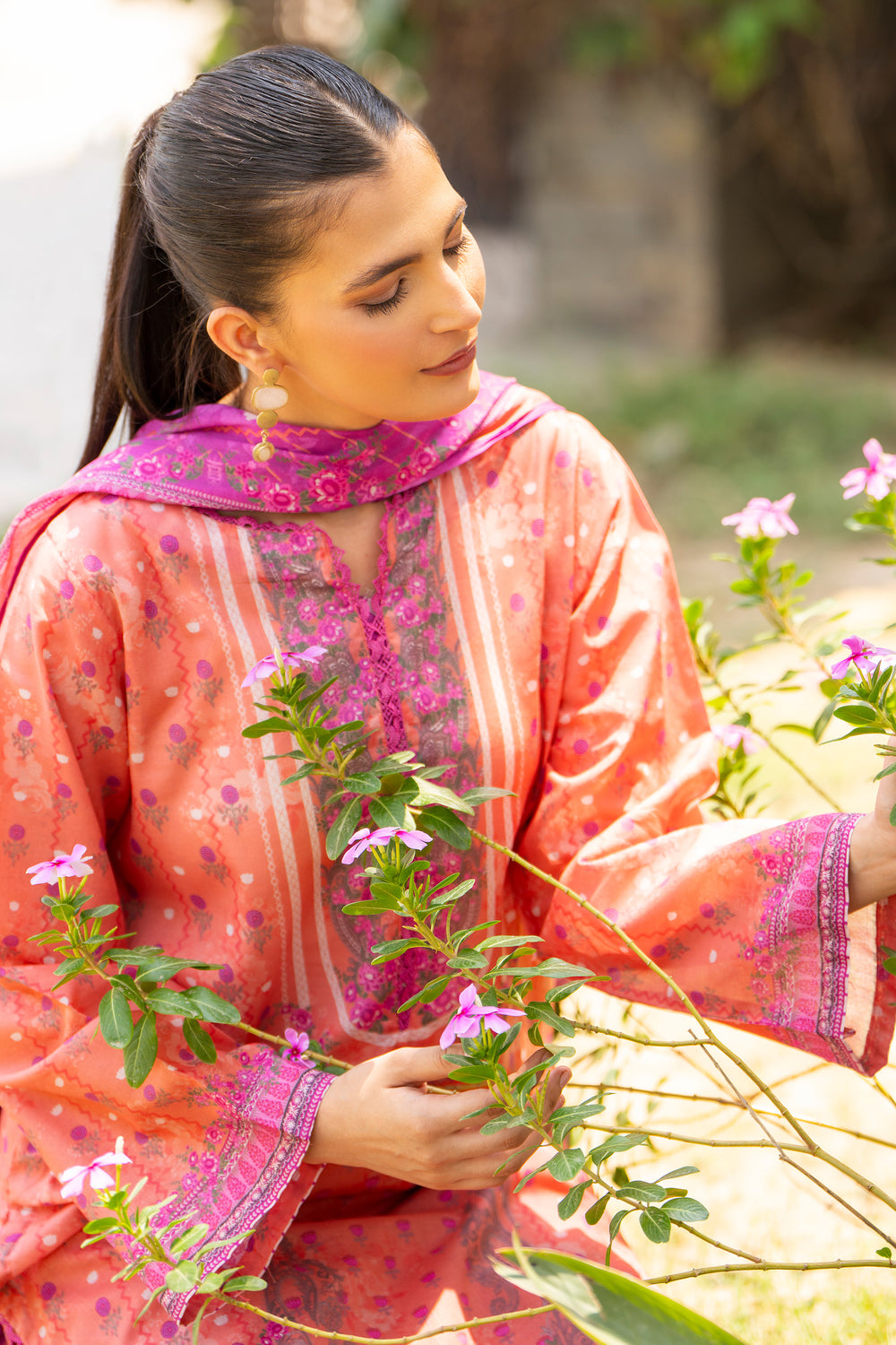 3 Pcs Unstitched Orange Lawn -SU25V17-S4 - JACQUARD CLOTHING