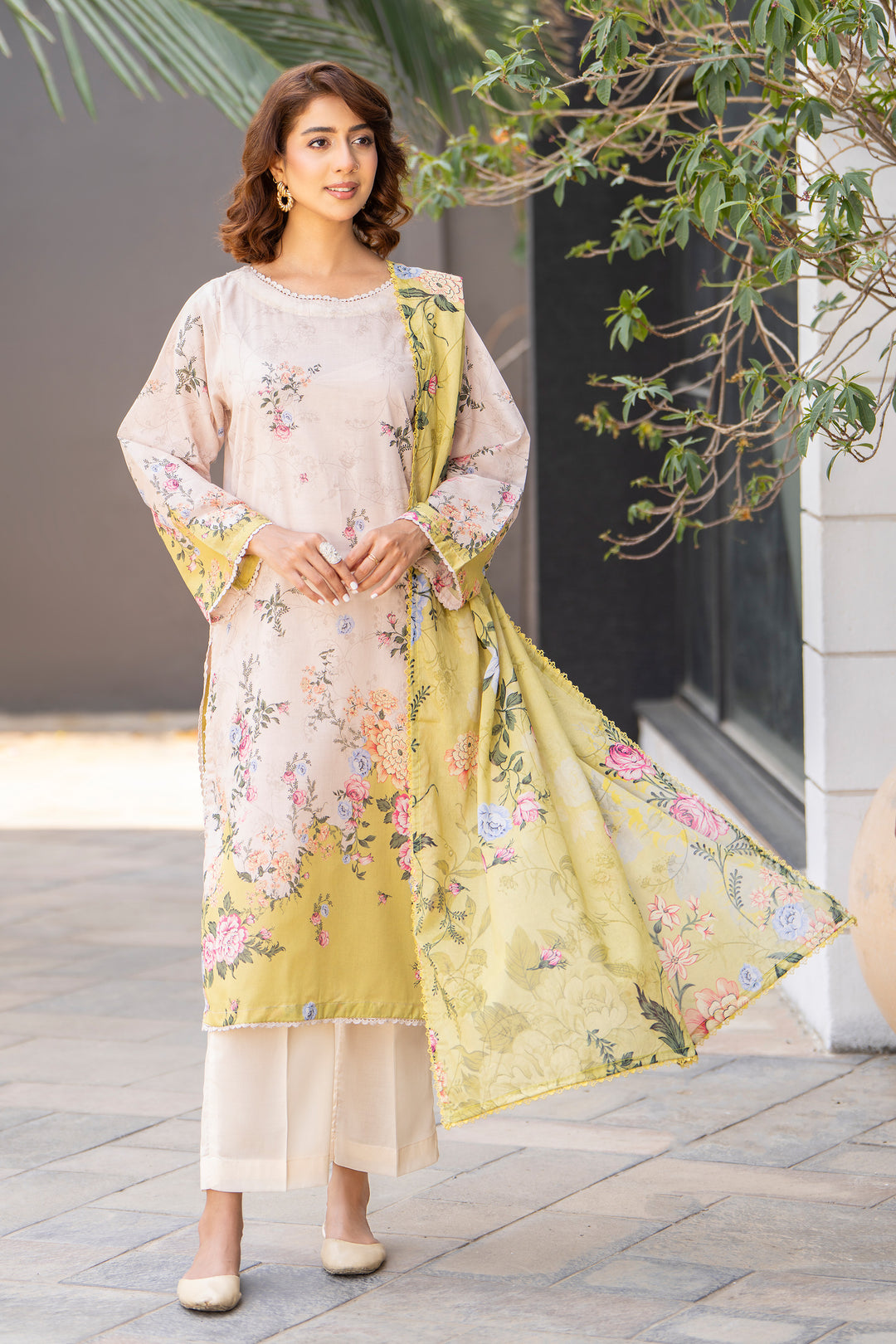 3 Pcs Unstitched Skin Lawn - SU25V18-S9 - JACQUARD CLOTHING