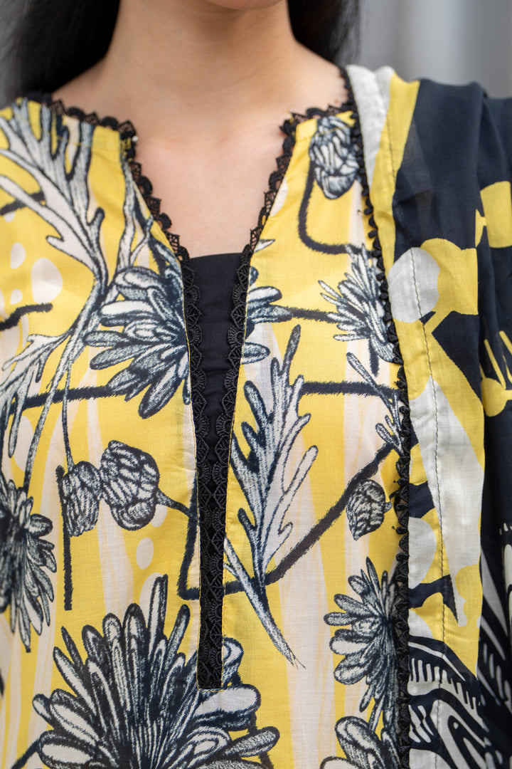 3 Pcs Unstitched Yellow Premium Lawn - SU25V31-S4 - JACQUARD CLOTHING