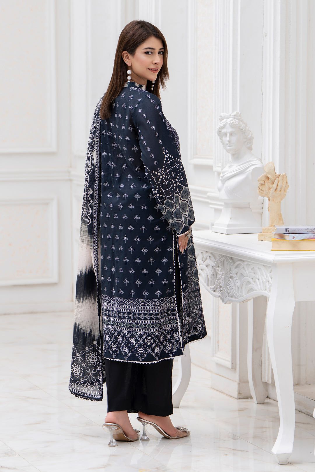3 Piece Unstitched Black Lawn - SU25V27-S7 - JACQUARD CLOTHING