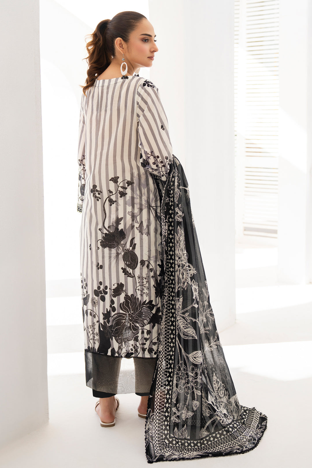 3 Piece Unstitched Black Premium Lawn - SU25V10-S6 - JACQUARD CLOTHING