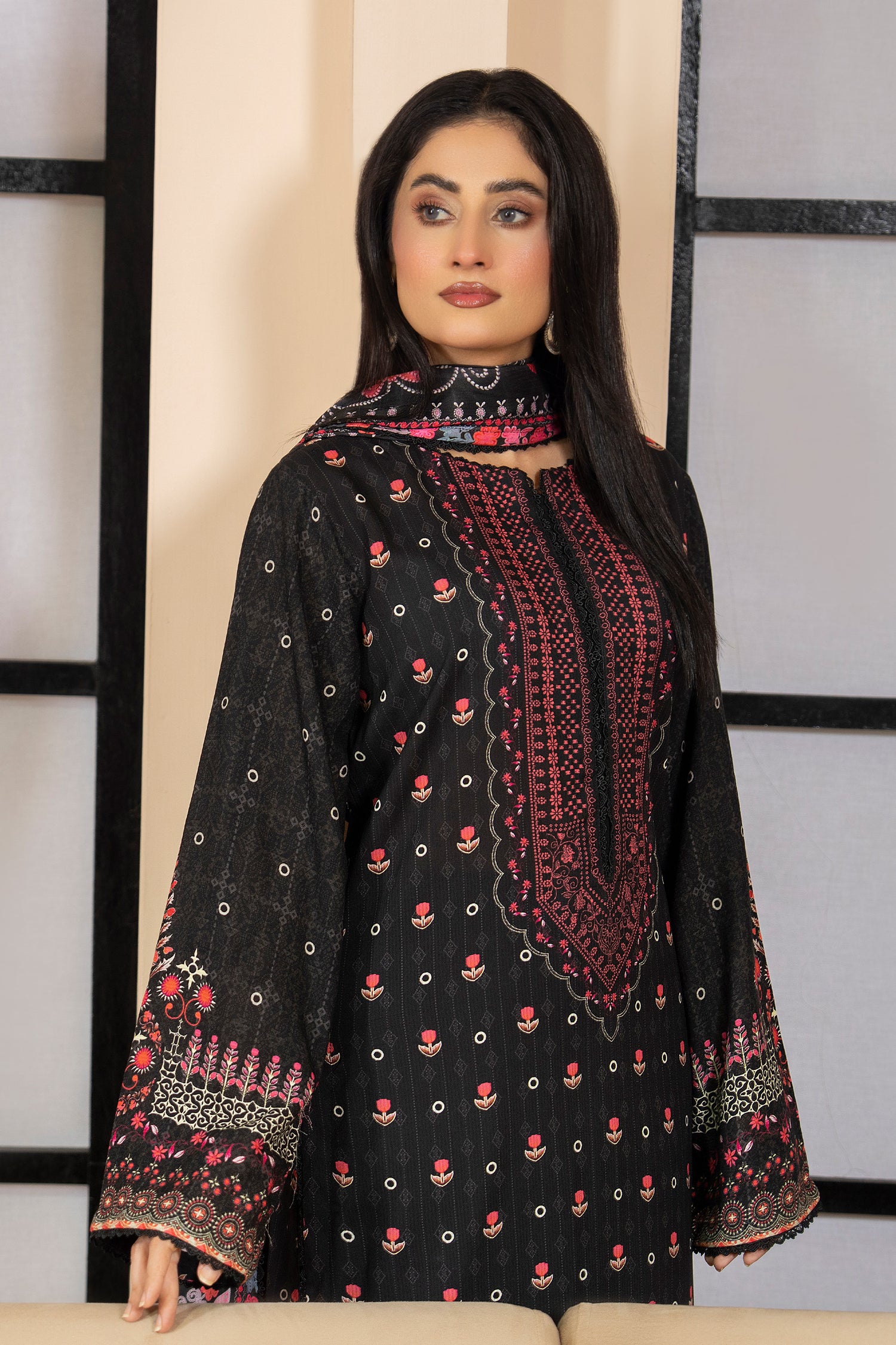 3 Piece Unstitched Black Printed Linen - W25CF1V1-S2 - JACQUARD CLOTHING