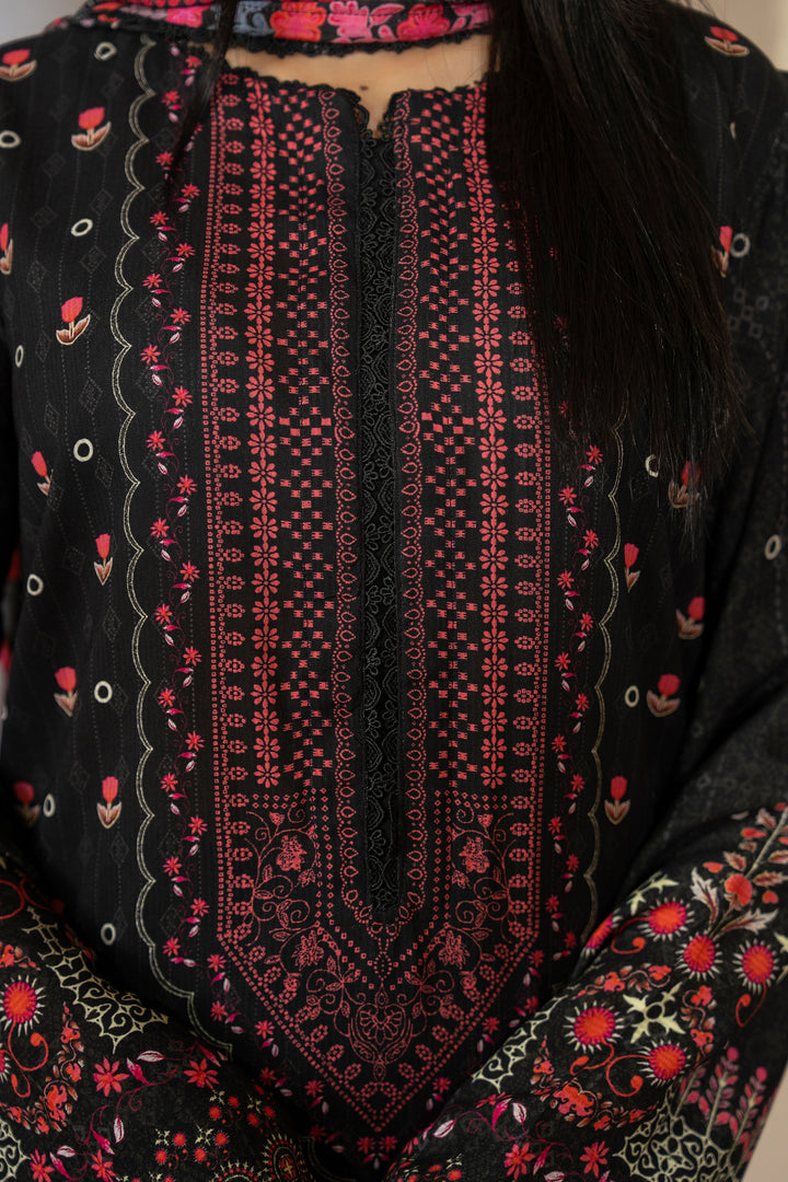 3 Piece Unstitched Black Printed Linen - W25CF1V1-S2 - JACQUARD CLOTHING