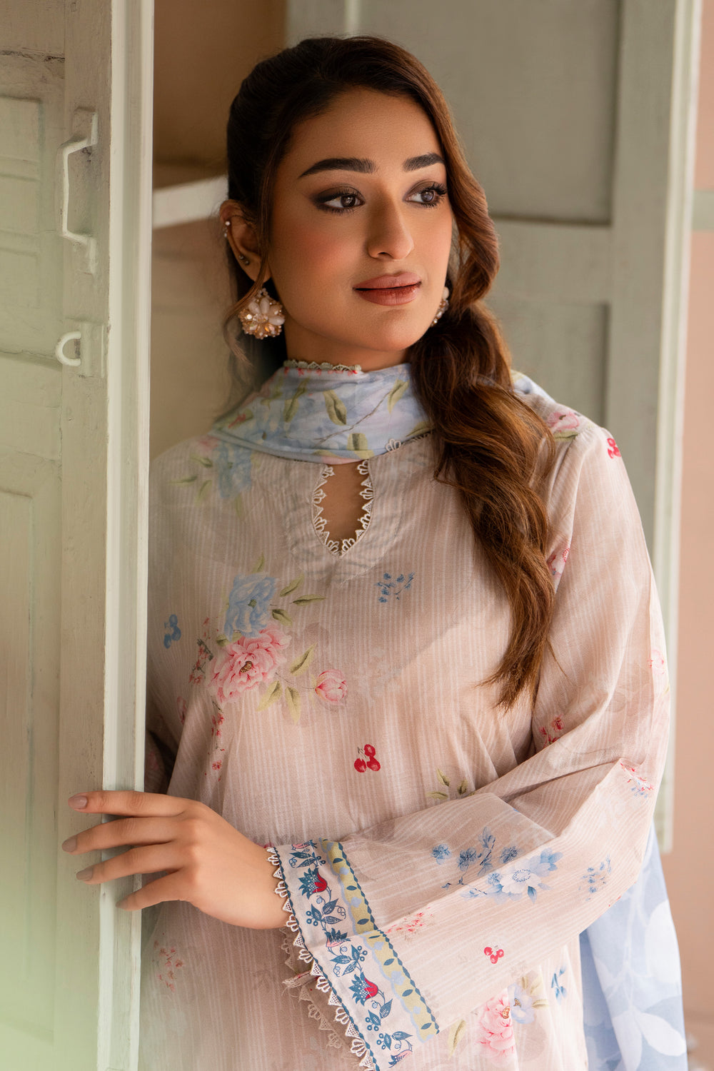 3 Piece Unstitched Peach Lawn - SU25V22-S4 - JAQUARD CLOTHING