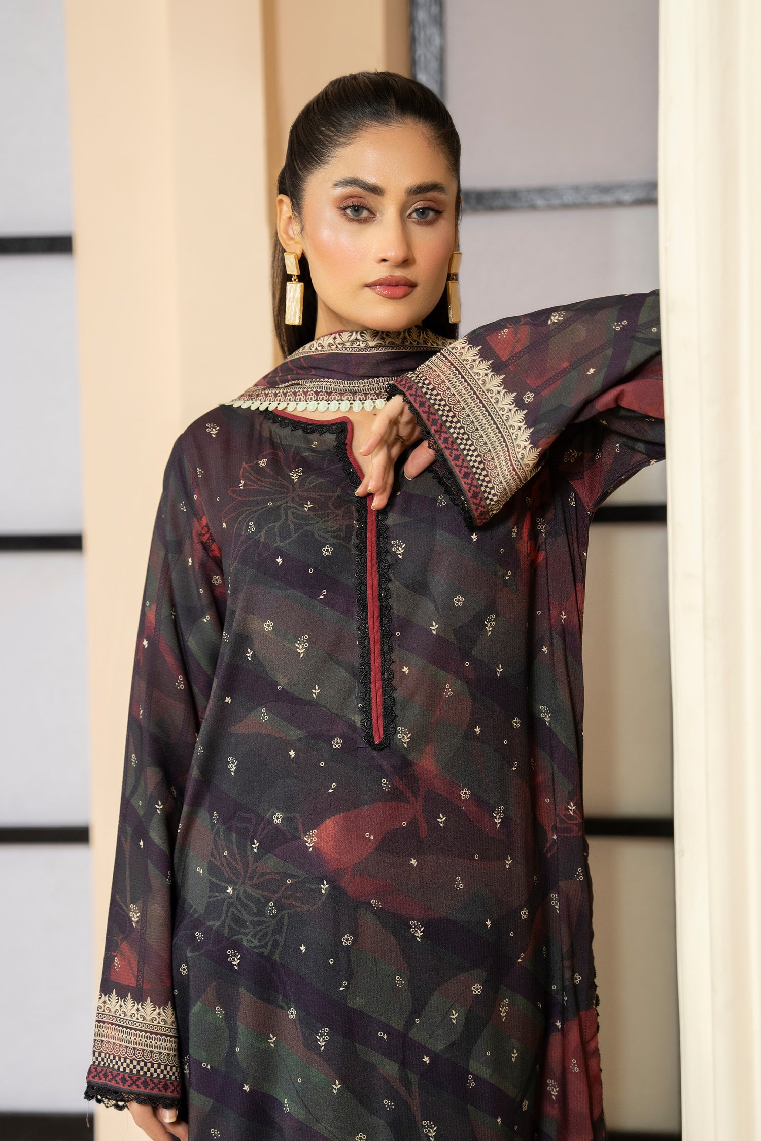 3 Piece Unstitched Plum Printed Linen - W25CF1V1-S6 - JACQUARD CLOTHING