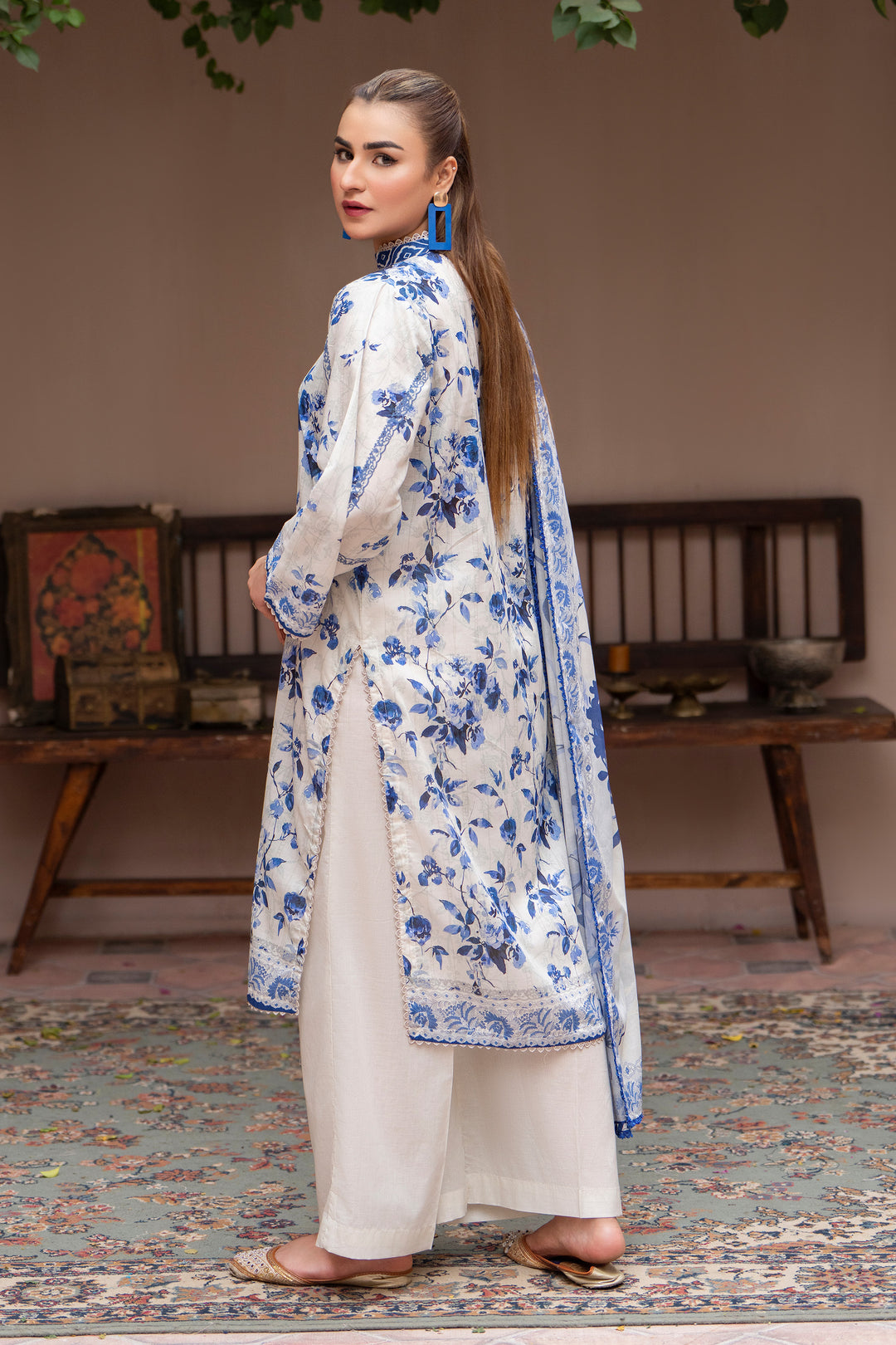 3 Piece Unstitched White Lawn - SU25V21-S4 - JAQUARD CLOTHING