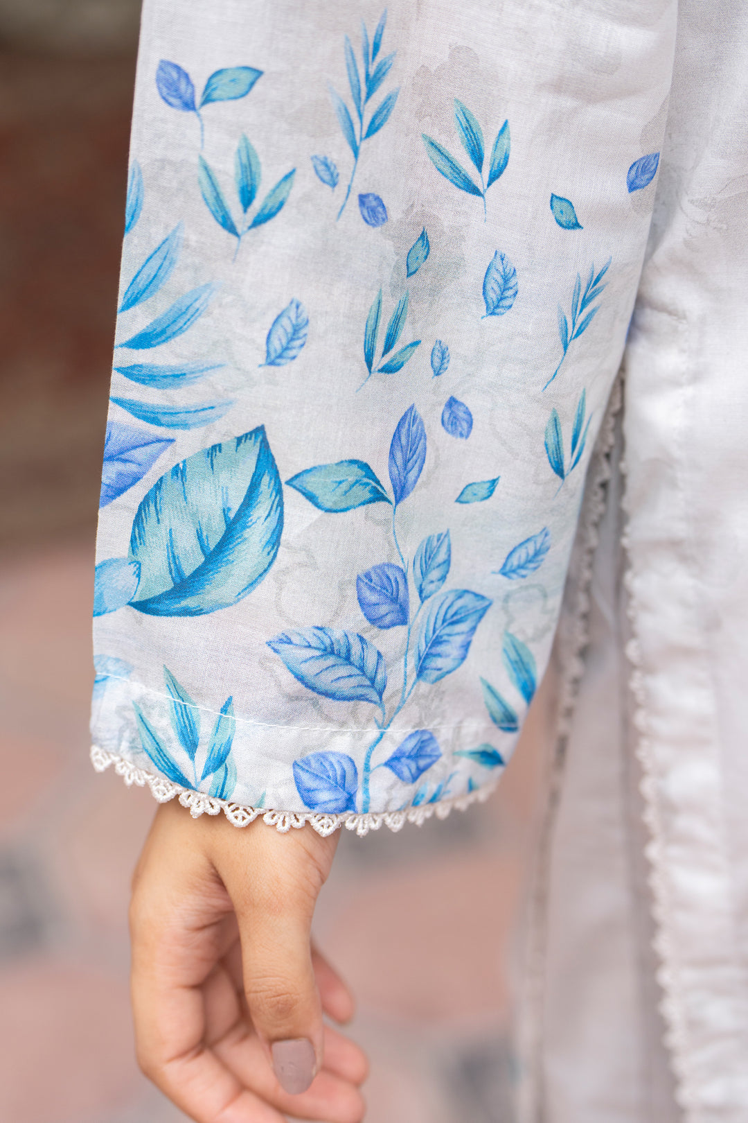 3 Piece Unstitched White Lawn - SU25V22-S10 - JAQUARD CLOTHING