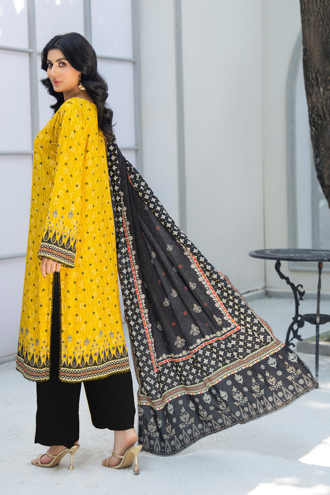 3 Piece Unstitched Yellow Premium Linen - W25CF1V4-S10 - JACQUARD CLOTHING