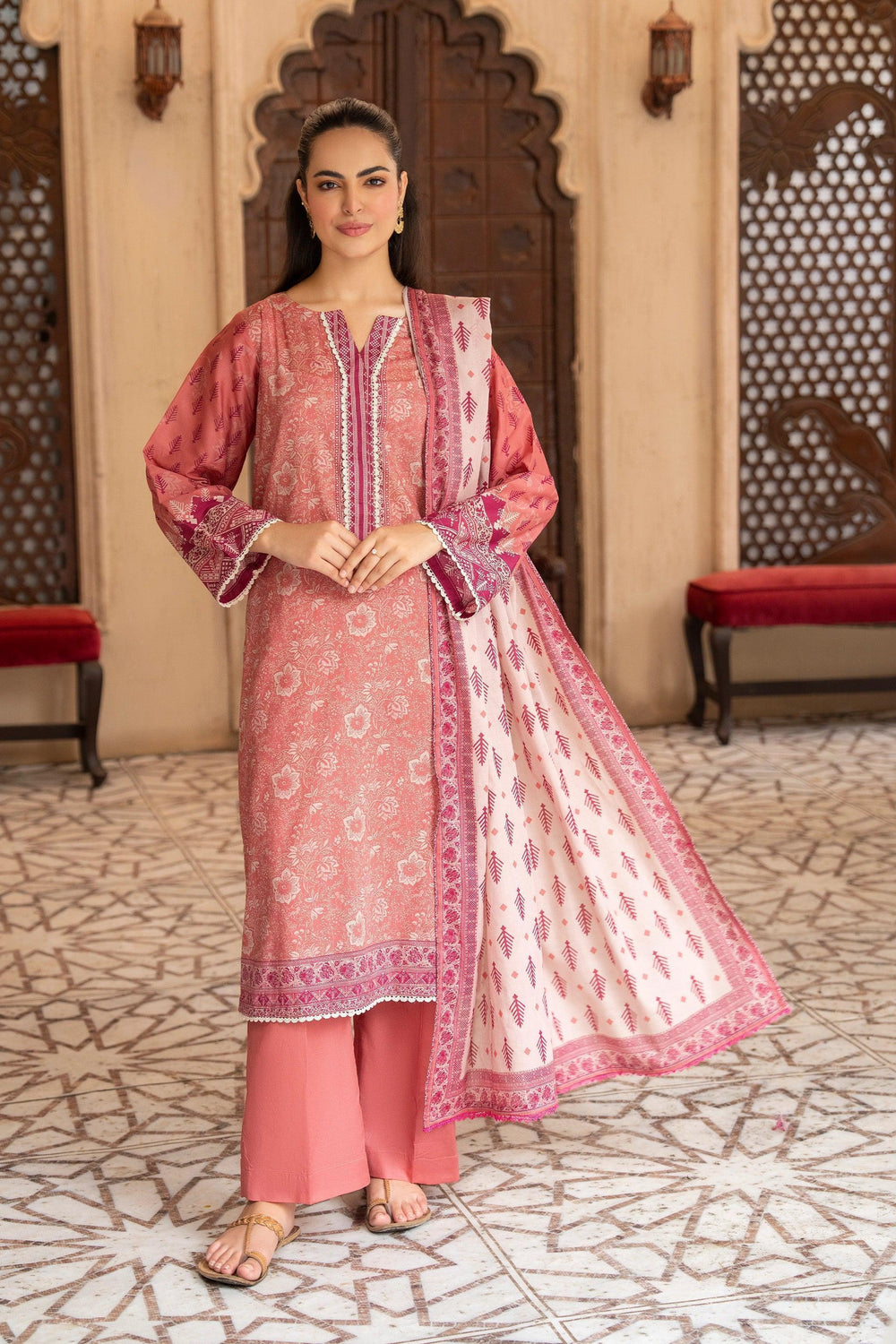 3 Piece Unstitched pale Pink Premium Printed Lawn - Jacquard Clothing