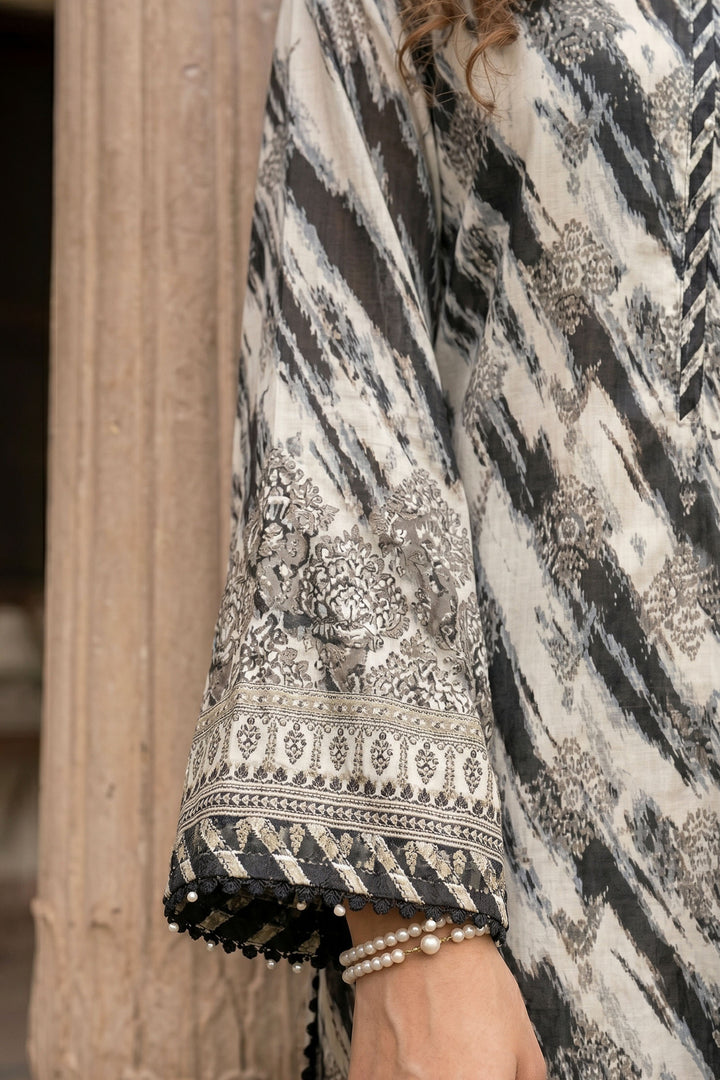 3 Piece Unstitched Black Premium Lawn - Women Fashion Pakistan | Jacquard Clothing