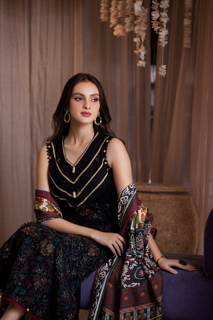 3 PIECE LUXURY UNSTITCHED-EMBROIDERED SELF JACQUARD KHADDAR SUIT