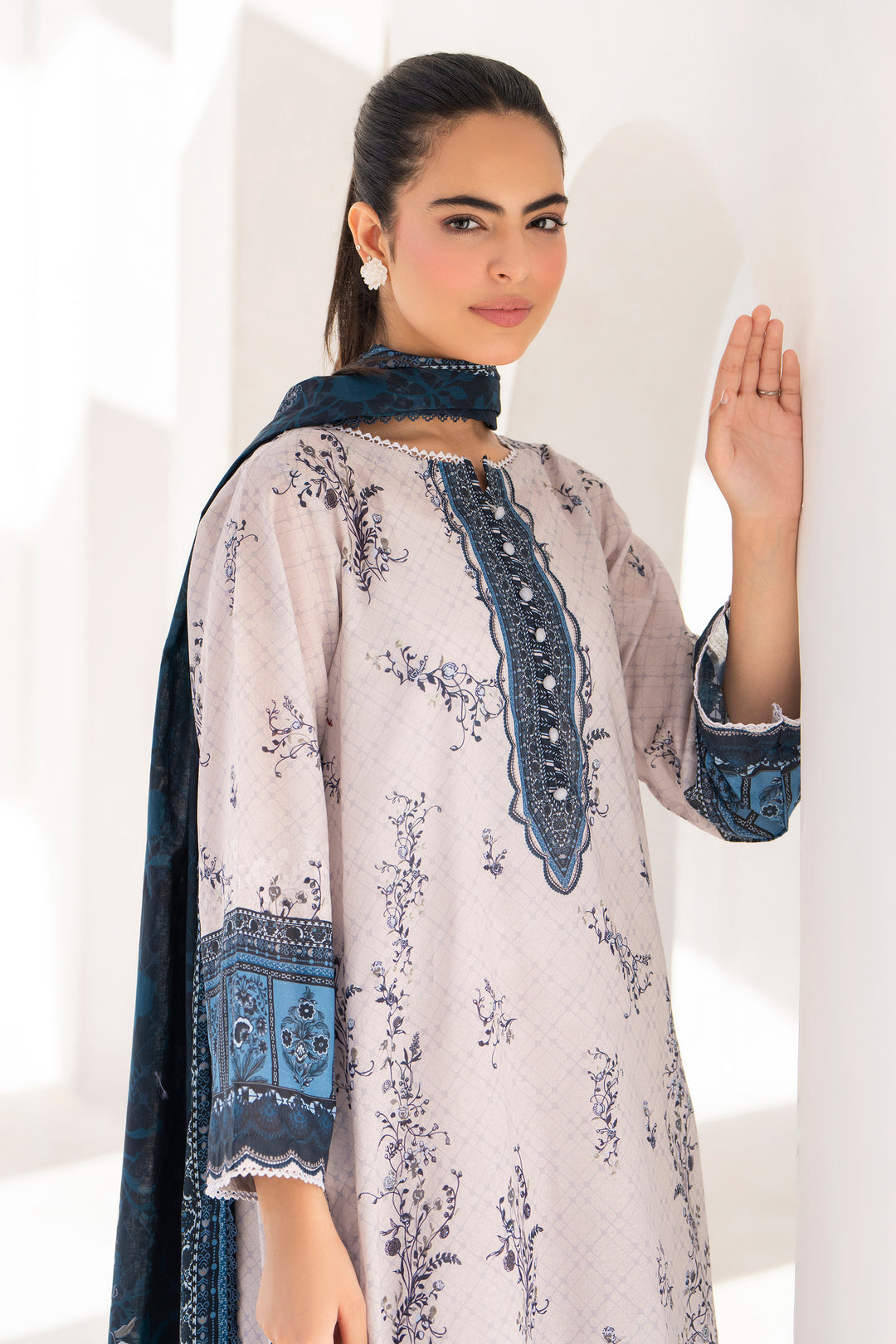 Beige 3 Piece Unstitched Premium Lawn - SU25V6-S8 - JACQUARD CLOTHING