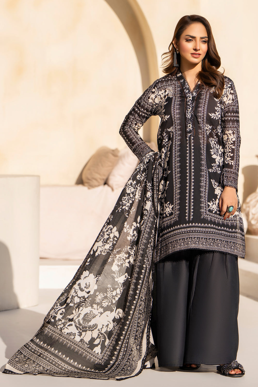 Black 3 Piece Unstitched Premium Lawn - SU25V7-S2 - JACQUARD CLOTHING