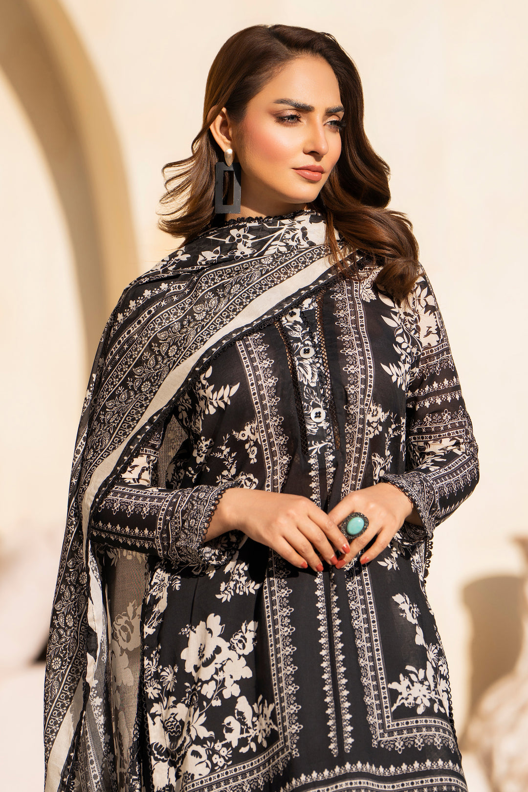 Black 3 Piece Unstitched Premium Lawn - SU25V7-S2 - JACQUARD CLOTHING
