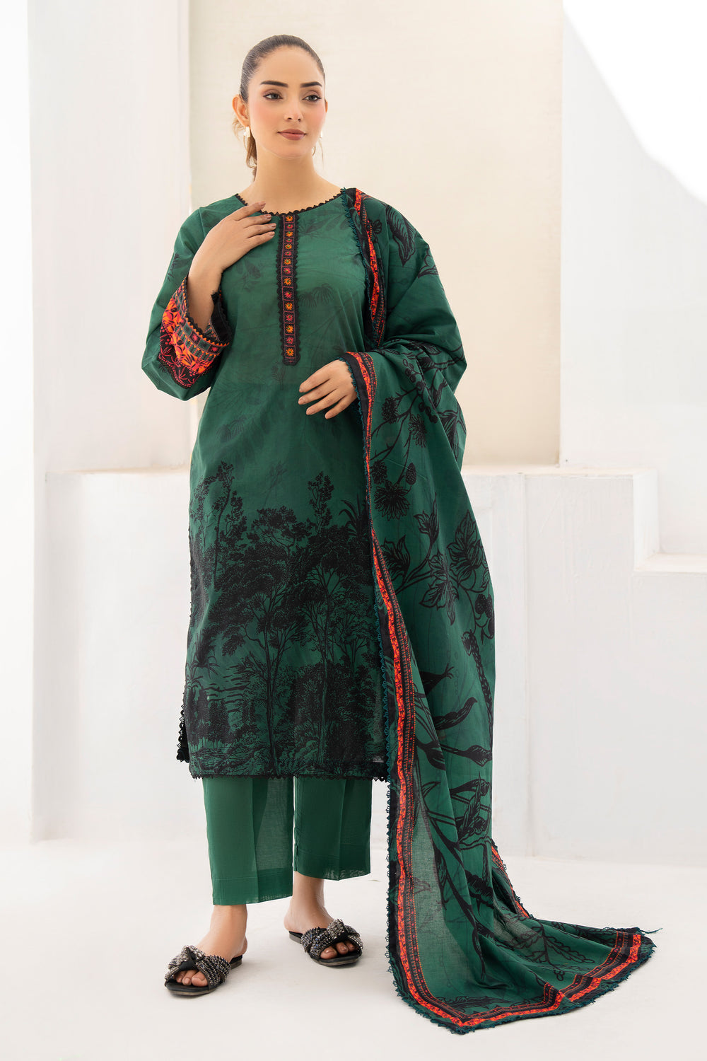 Bottle Green 3 Piece Unstitched Premium Lawn - SU25V6-S6 - JACQUARD CLOTHING