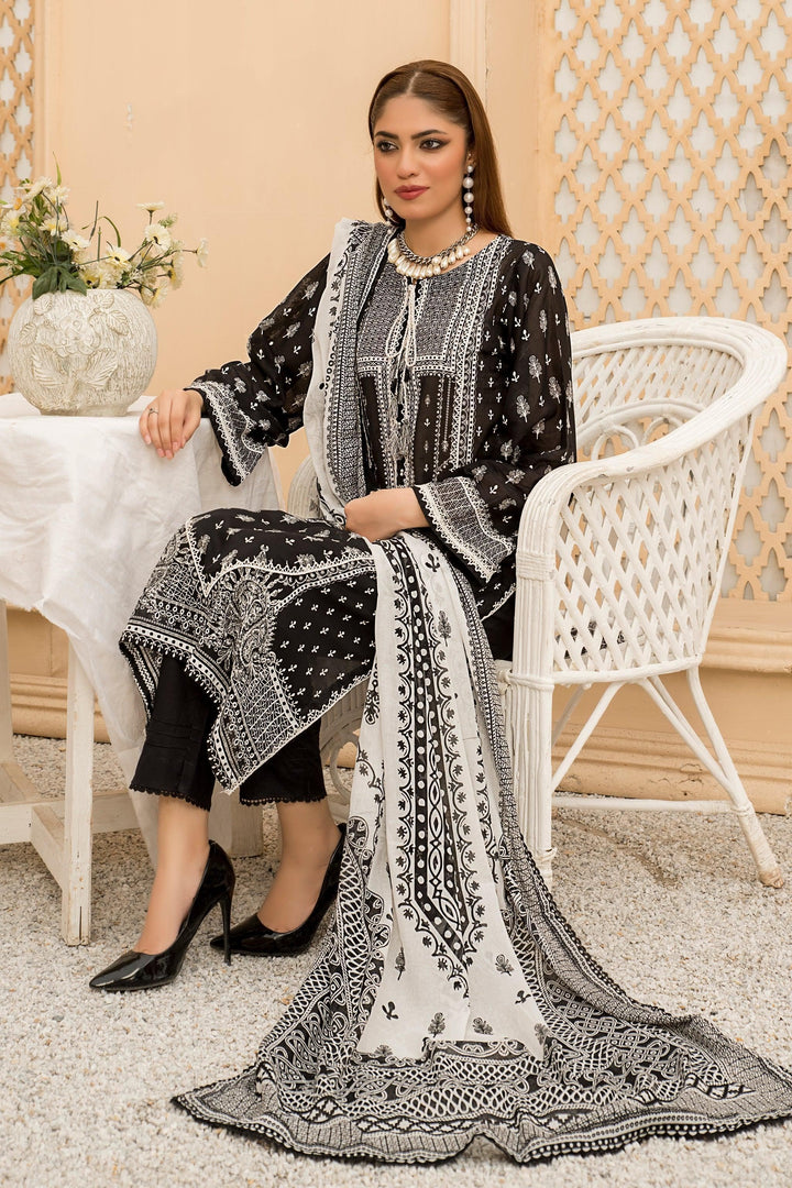 Chic Black Unstitched 3 Piece Lawn - Jacquard Clothing