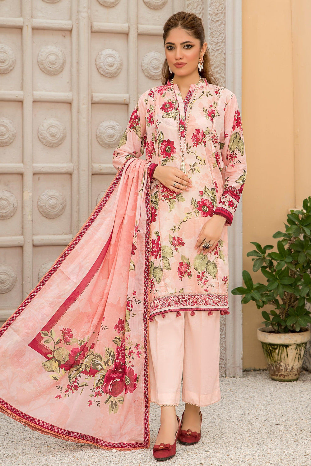 Light Peach Lawn 3 Piece Unstitched - Jacquard Clothing