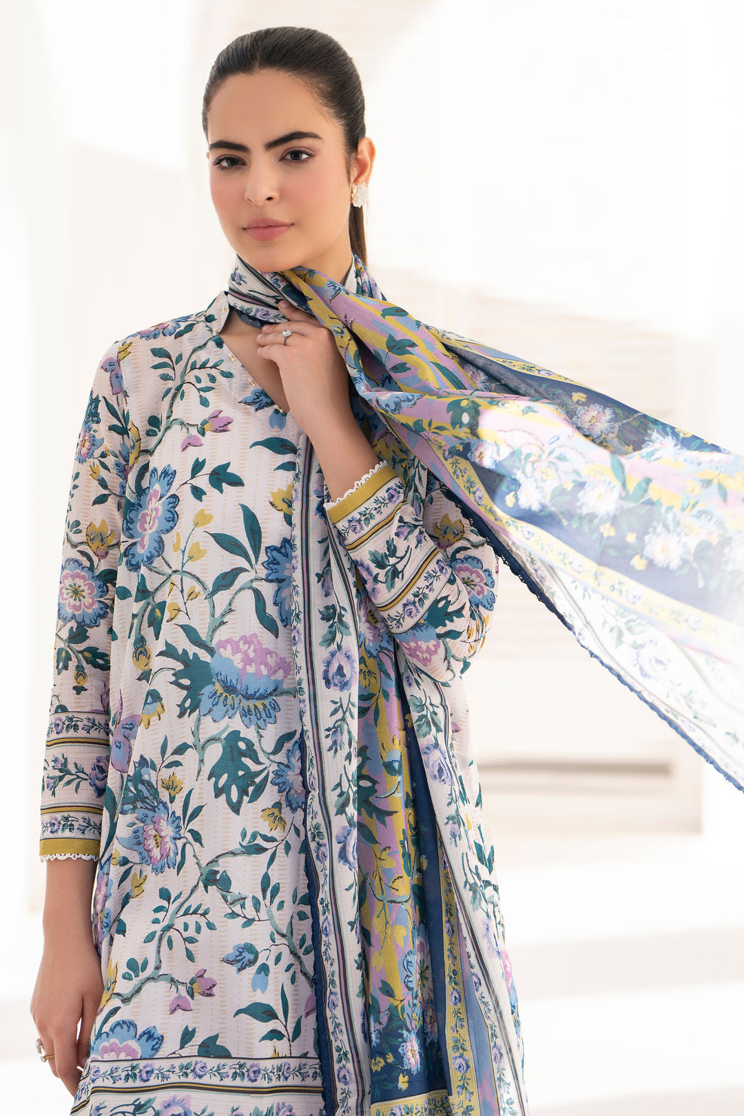 White 3 Piece Unstitched Premium Lawn - SU25V7-S1 - JACQUARD CLOTHING