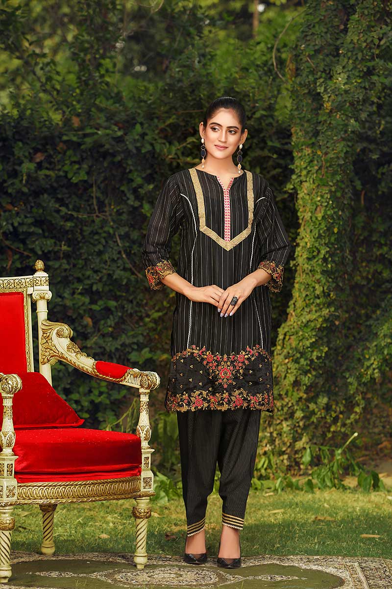 FANCY LAWN / BLACK BEAUTY - Jacquard.pk