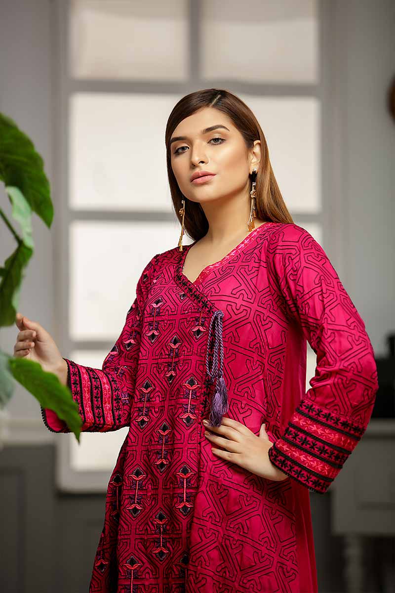 LAWN SHIRT / MAGENTA ISLAND - Jacquard.pk