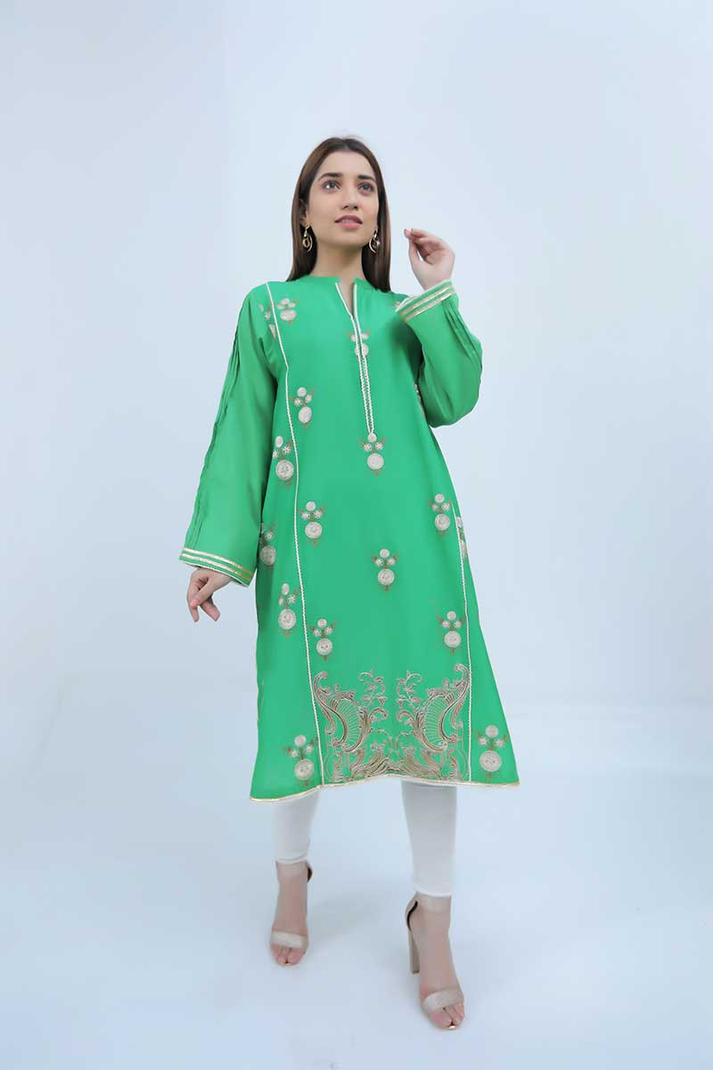 LAWN SHIRT / GREEN BAROQUE FLOWERS - Jacquard.pk