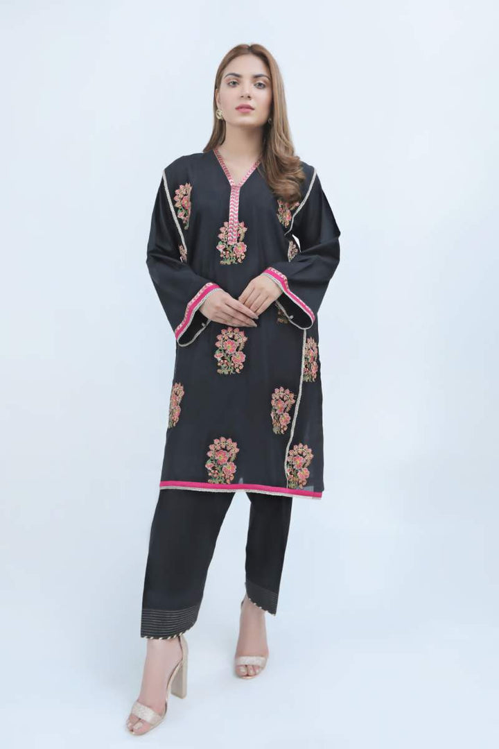 LAWN SHIRT / BLOSSOMS - Jacquard.pk