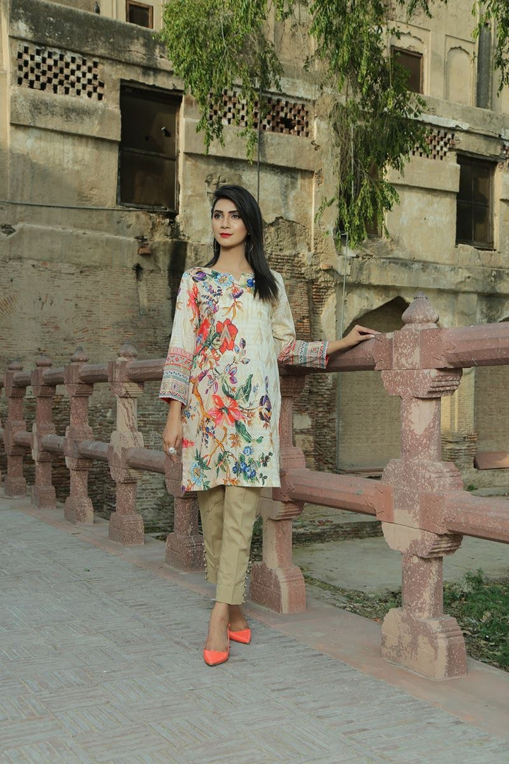 FLORAL BREEZE - Jacquard.pk