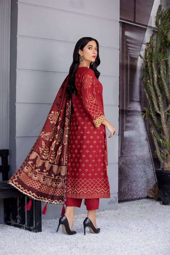 DIL AWAIZ COLLECTION / 3PC / SELF JACQUARD KHADDAR SHIRT TROUSER AND SHAWL NEW ARRIVALS WINTER 2022 BY JACQUARD CLOTHING 